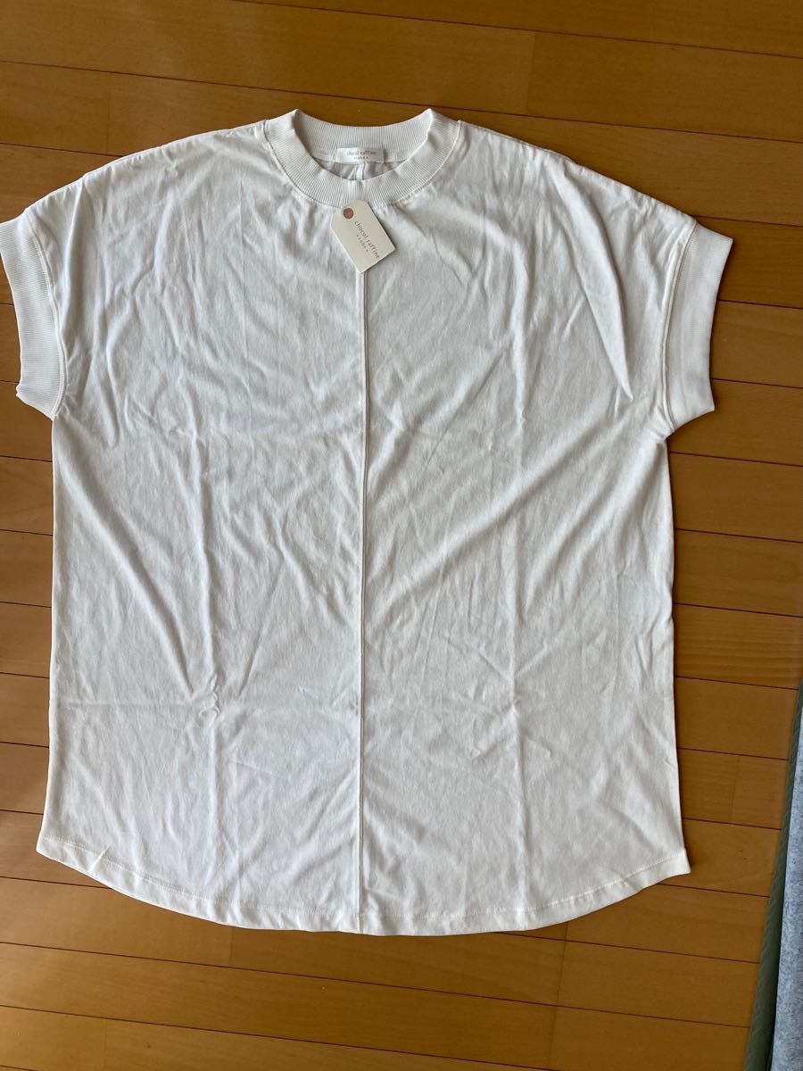 新品タグ付　ビッグシルエットTシャツ　綿100%  フリーサイズ