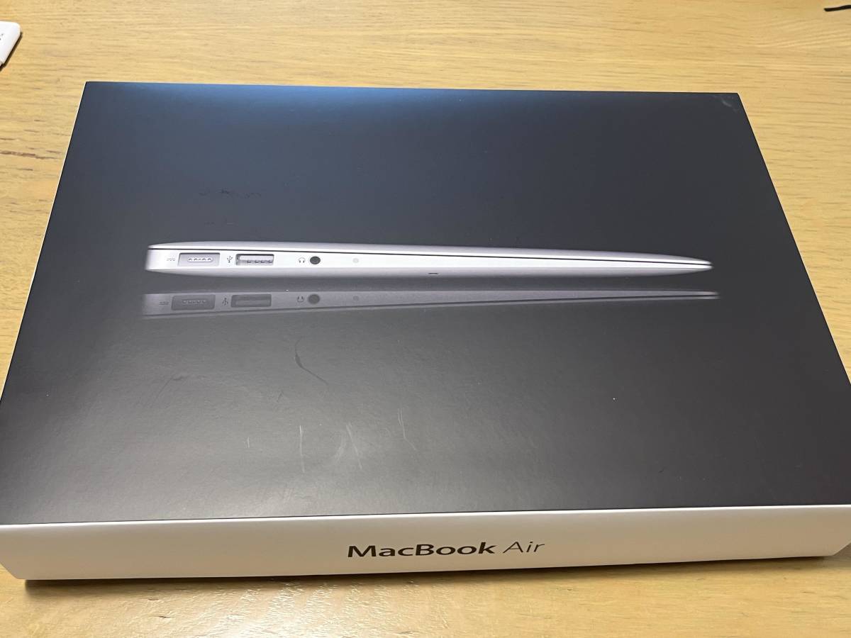 Apple MacBook Air (11-Inch, Mid 2011) メモリ4GB, SSD 128GB, Core