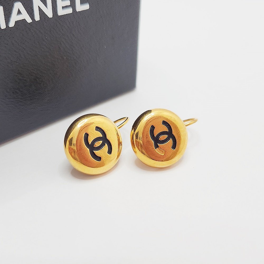 セットアップ 97A CHANEL シャネル TO1 フープ 箱付 ゴールドカラー