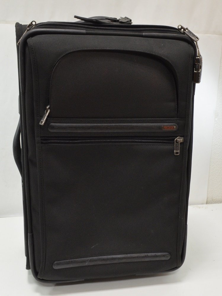 HO2 TUMI トゥミ キャリーケース スーツケース ブラック カデナ ビジネスバッグ