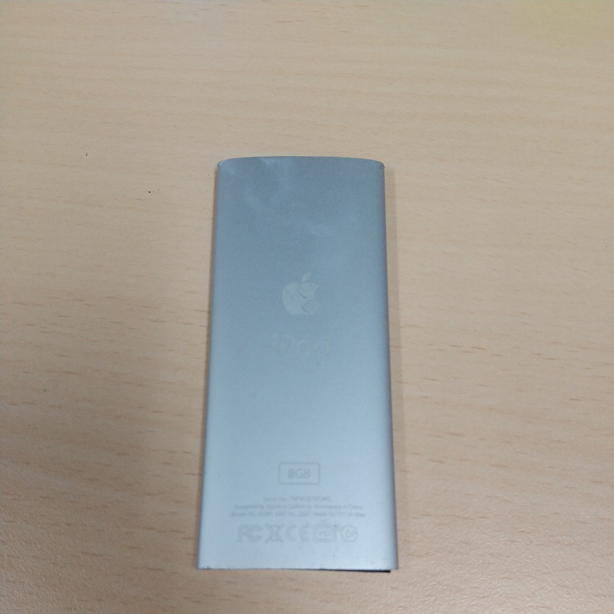 p072402t Apple iPod nano A1285 8GB シルバー_画像2