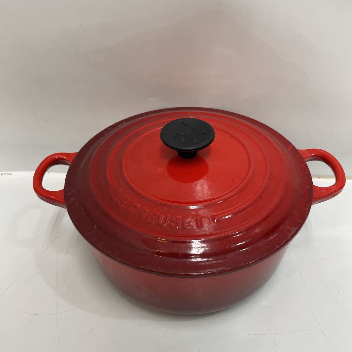 LE CREUSET ル・クルーゼ ココット・ビス　ロンド　２０cm　チェリーレッド_画像1