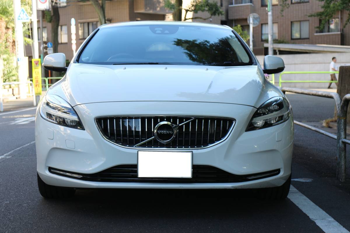 【超美車 ディーゼル NEWフェイス 1オーナー ディーラー整備 】H28後期 ボルボ V40 D4インスクリプション IntelliSafe10【検令和5/11】東京_■NEWフェイス スタイリッシュなボルボV40