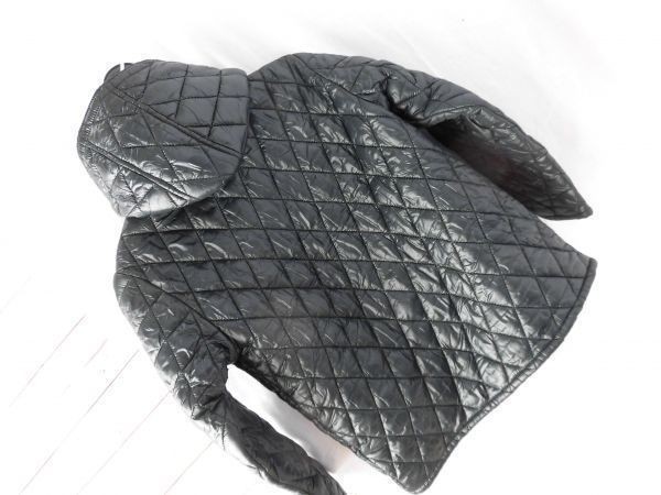 ei-2190　■　ＧａｐＫｉｄｓ　■ 子供服　コート　ジャケット　長袖　黒　サイズ130　フード付き綿入りナイロンコート_画像5