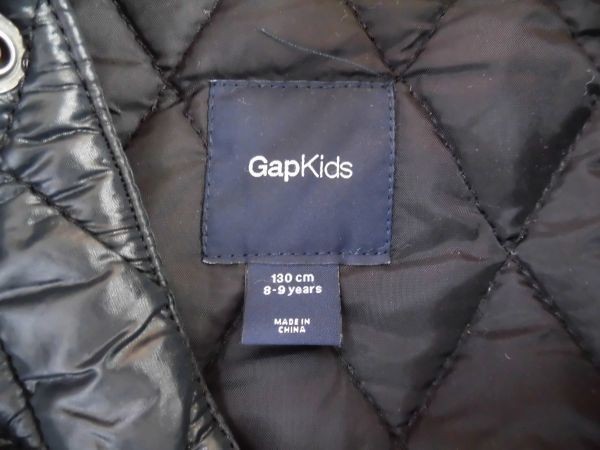 ei-2190　■　ＧａｐＫｉｄｓ　■ 子供服　コート　ジャケット　長袖　黒　サイズ130　フード付き綿入りナイロンコート_画像2