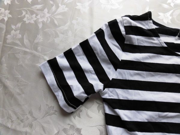 ei-1587　■　chouchou clair■ レディース　カットソー　半袖　黒白　サイズM 　裾斜めカットのワンピ―カットソー_画像10