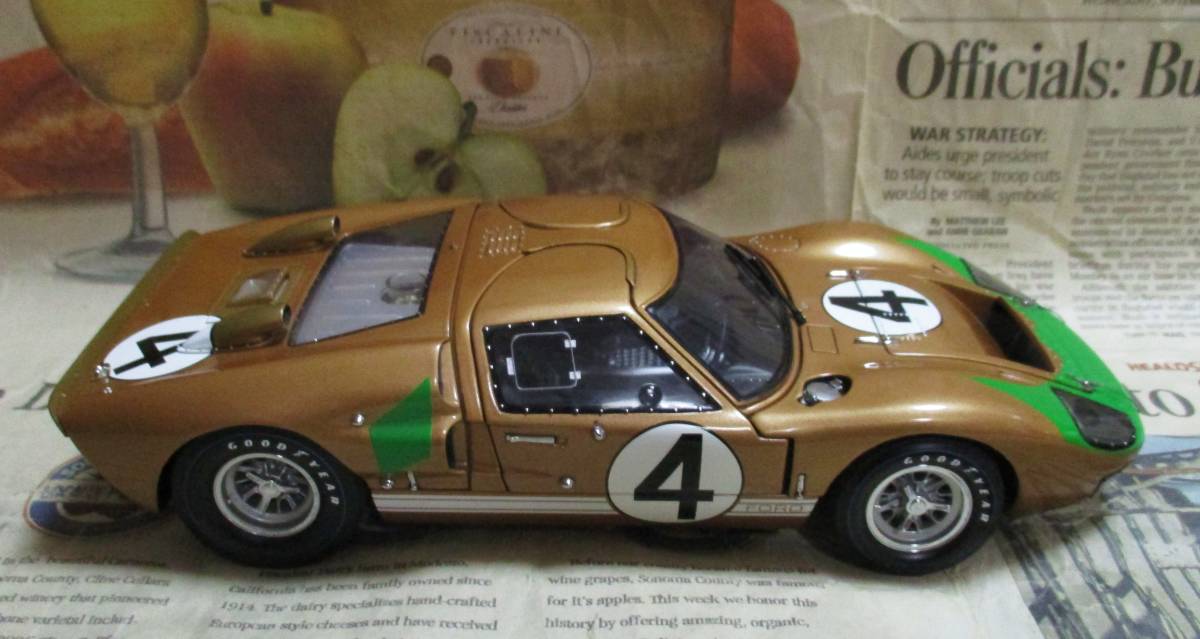 ☆激レア絶版☆EXOTO*1/18*1966 Ford GT40 MKII #4 1966 Le Mans 24h*ルマン≠BBR_画像6