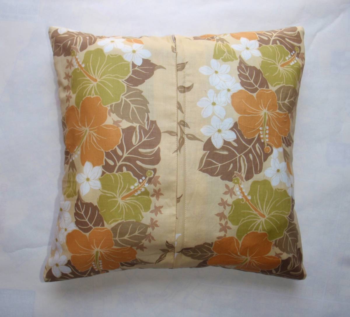  pillowcase patchwork quilt turtle 32×32 Hawaiian cloth hand made 