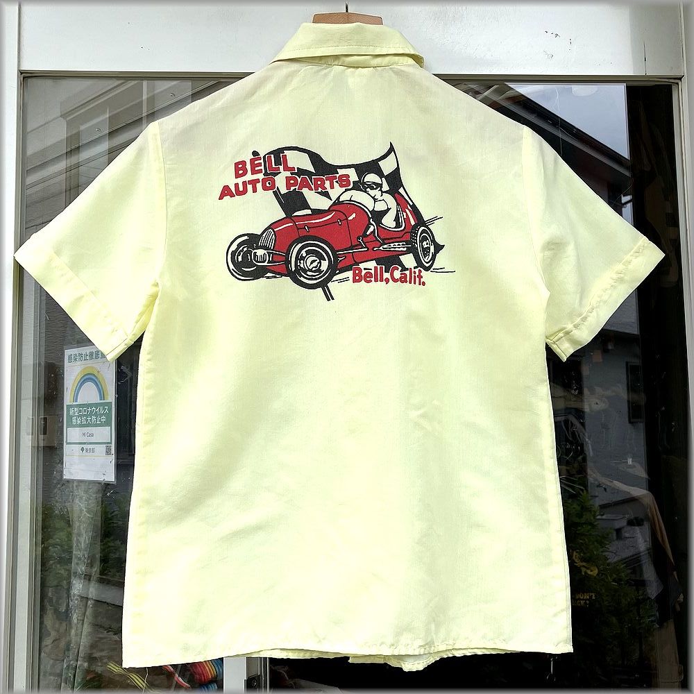 ★70s　ビンテージ　レディース　半袖シャツ　背面プリント　size S★検 アメリカ USA製 古着 アメ車 ワーク 作業着 ユニフォーム 制服_画像1