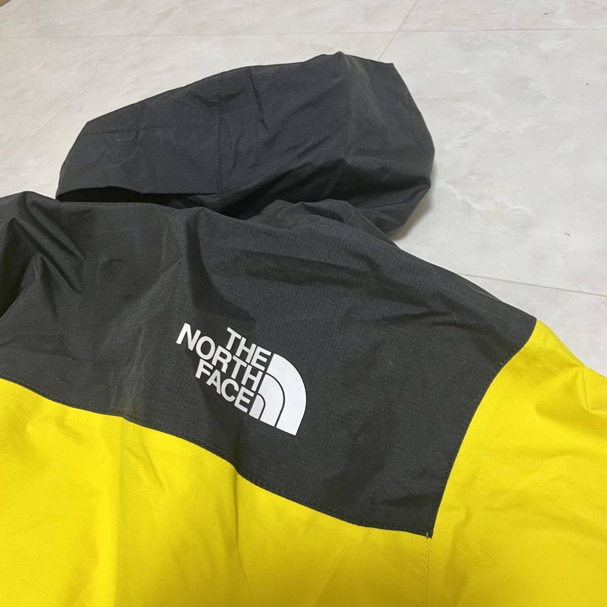 ノースフェイス THE NORTH FACE マウンテンパーカー ウィンドブレーカー アウトドアブルゾン ジップアップフーディ イエロー サイズSP ＊40_画像7