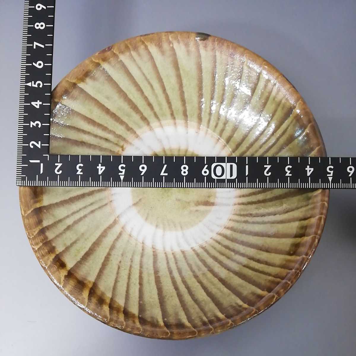 窓27）小鹿田焼　5寸皿　Φ約15cm 柳瀬朝夫　打ち刷毛目　未使用新品　同梱歓迎　民芸　重要無形文化財保持団体_画像5