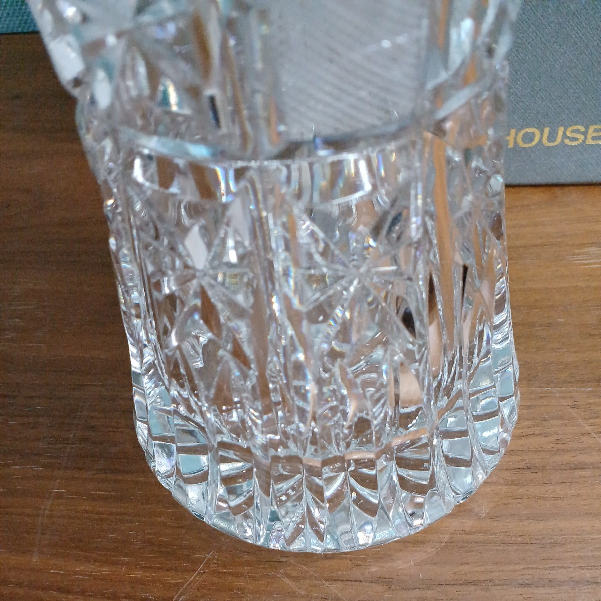 HOYA CRYSTAL クリスタルガラス フラワーベース CFS423D ポーランド製 保谷ガラス 花瓶 花器 花入れ インテリア 置物 未使用 長期保管品の画像5