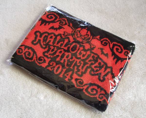 VAMPS † HALLOWEEN PARTY 2014 『 マフラータオル 』 未開封品　HYDE K.A.Z　ハロウィン　L'Arc-en-Ciel　ラルク アン シエル_画像1