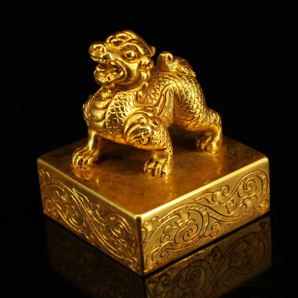 驚きの価格 麒麟 塗金 銅製 館蔵珍品 印章置物 中国古美術 収蔵品