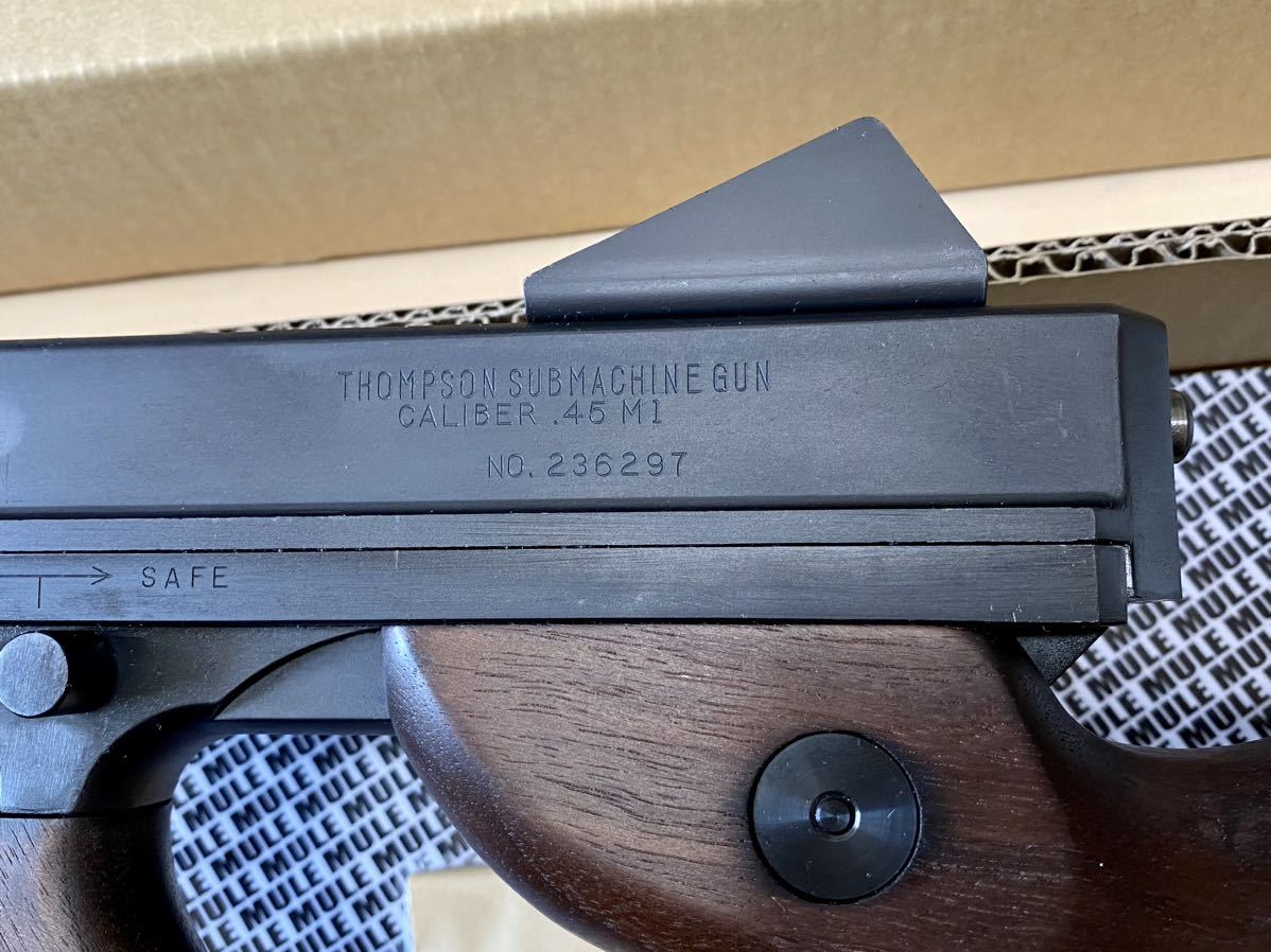 新品 CAW トンプソン Thompson M1 金属製 モデルガン SMG 木製 新品 CAW トンプソン Thompson M1 金属製 モデルガン SMG 木製