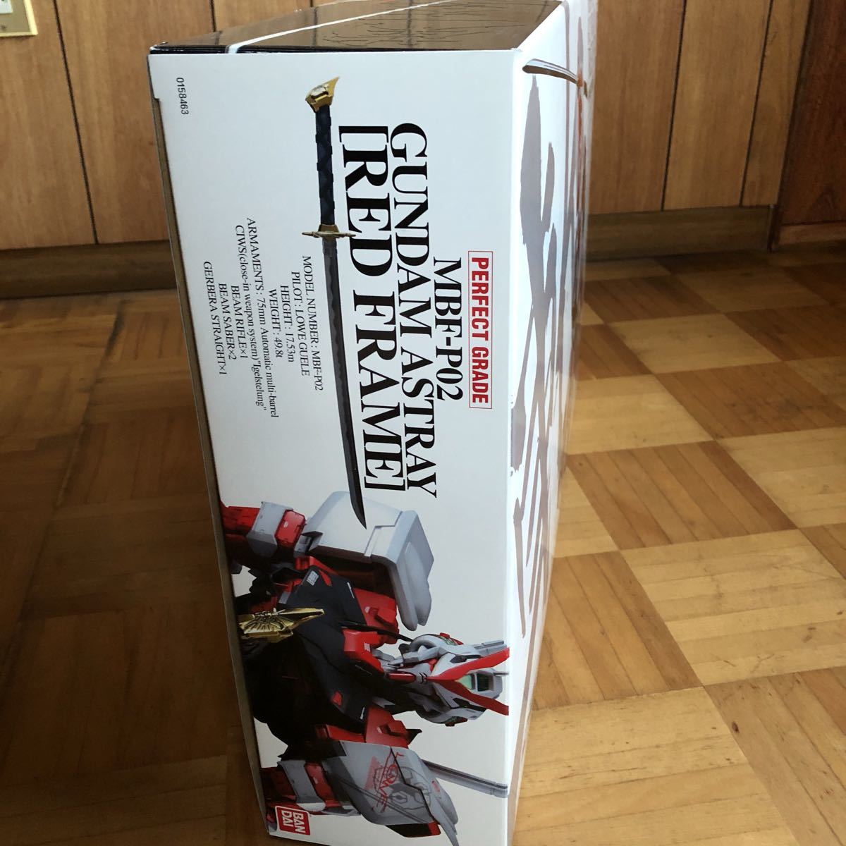 新文章未組裝PG 1/60 Gundam Astray /紅框機動戰士高達 原文:新品 未組立 PG 1/60 ガンダムアストレイ・レッドフレーム 機動戦士ガンダム