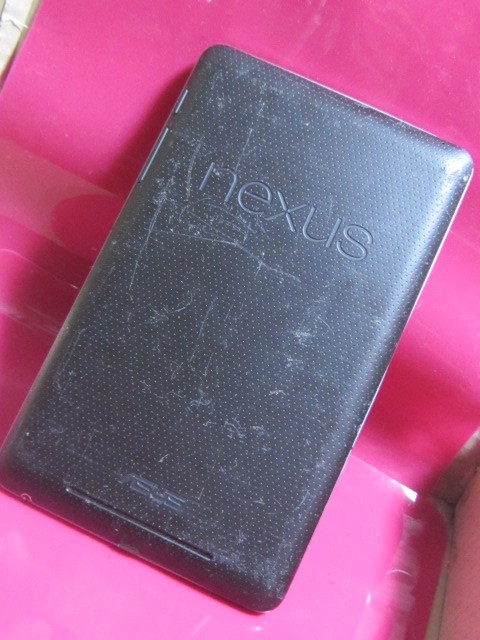ジャンク ASUS Nexus7 ME370t　タブレット wifi　7型　黒 不動　6-5546_画像3