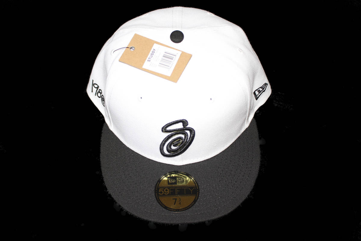 新製品情報も満載 S CURLY STUSSY NEW 3/4 7 BLACK WHITE ERA 帽子