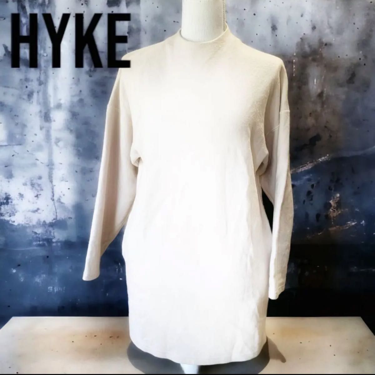 【美品】HYKE ウールワンピース サイズ0 オフホワイト ドロップショルダー
