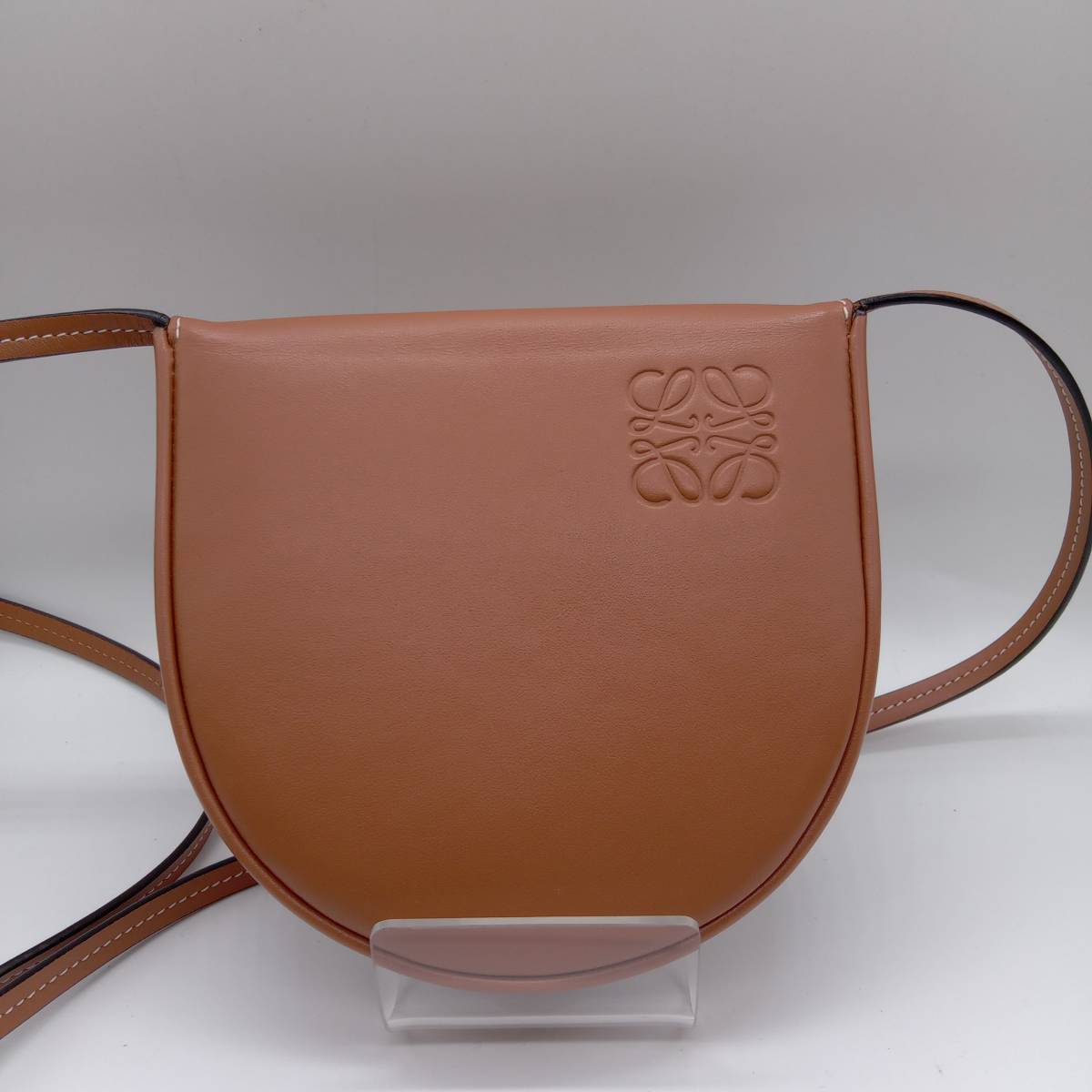 LOEWE ロエベ ブラウン ヒールポーチ visitversailles.org