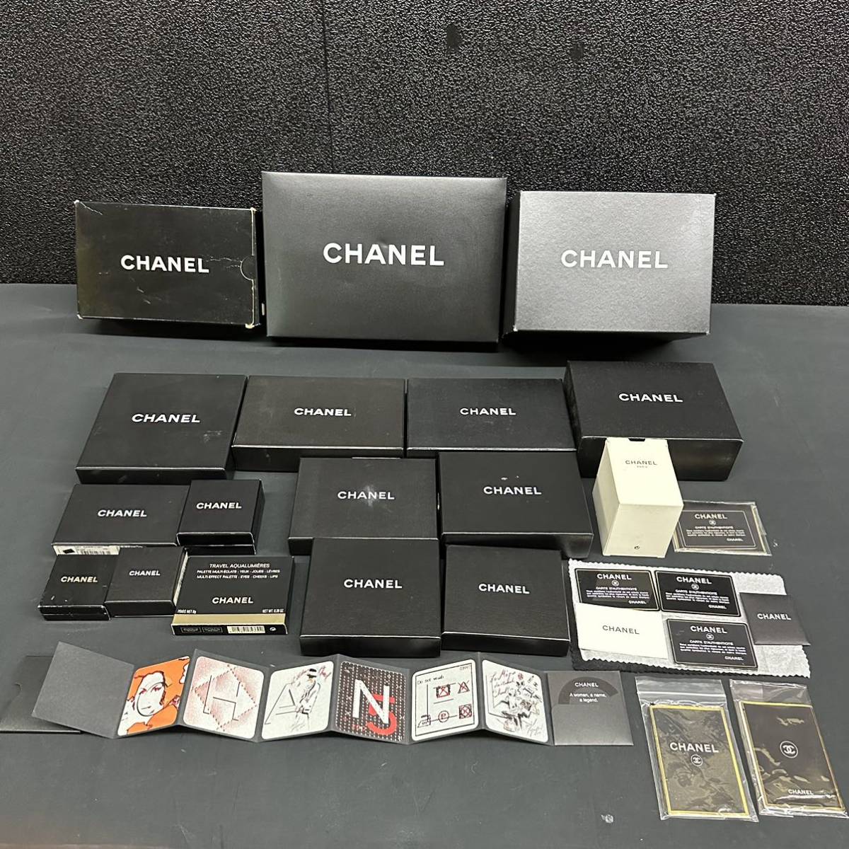 CHANEL シャネル 空箱 カード付き - ショップ袋