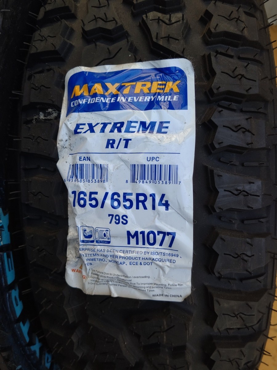 165/65R14 79S не использовался склад товары долгосрочного хранения MAXTREK ( Max Trek ) EXTREME R/T 2021 год производство 4 шт. комплект gotsugotsu шина белые буквы 