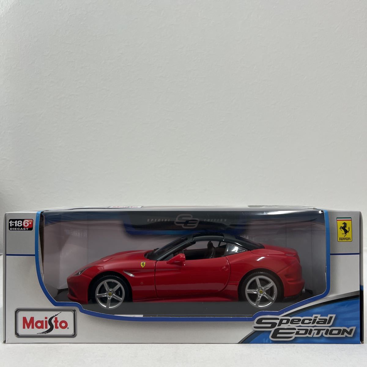 Maisto 1/18 Ferrari California T Closed Top Red マイスト スペシャルエディション フェラーリ カリフォルニア ミニカー モデルカー_画像2