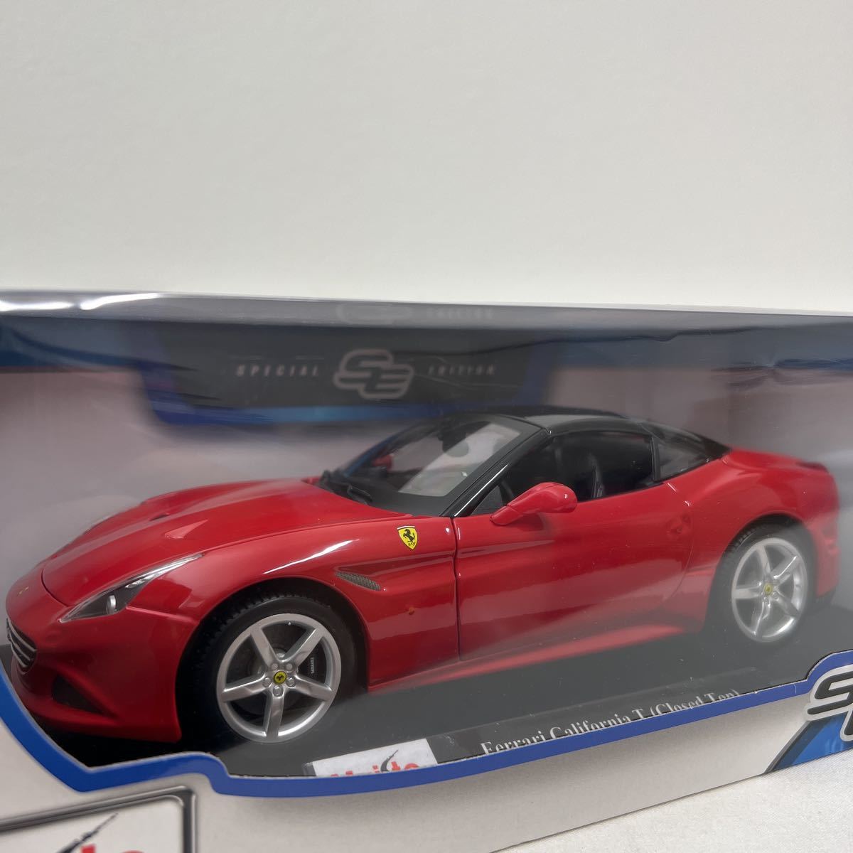 Maisto 1/18 Ferrari California T Closed Top Red マイスト スペシャルエディション フェラーリ カリフォルニア ミニカー モデルカー_画像1