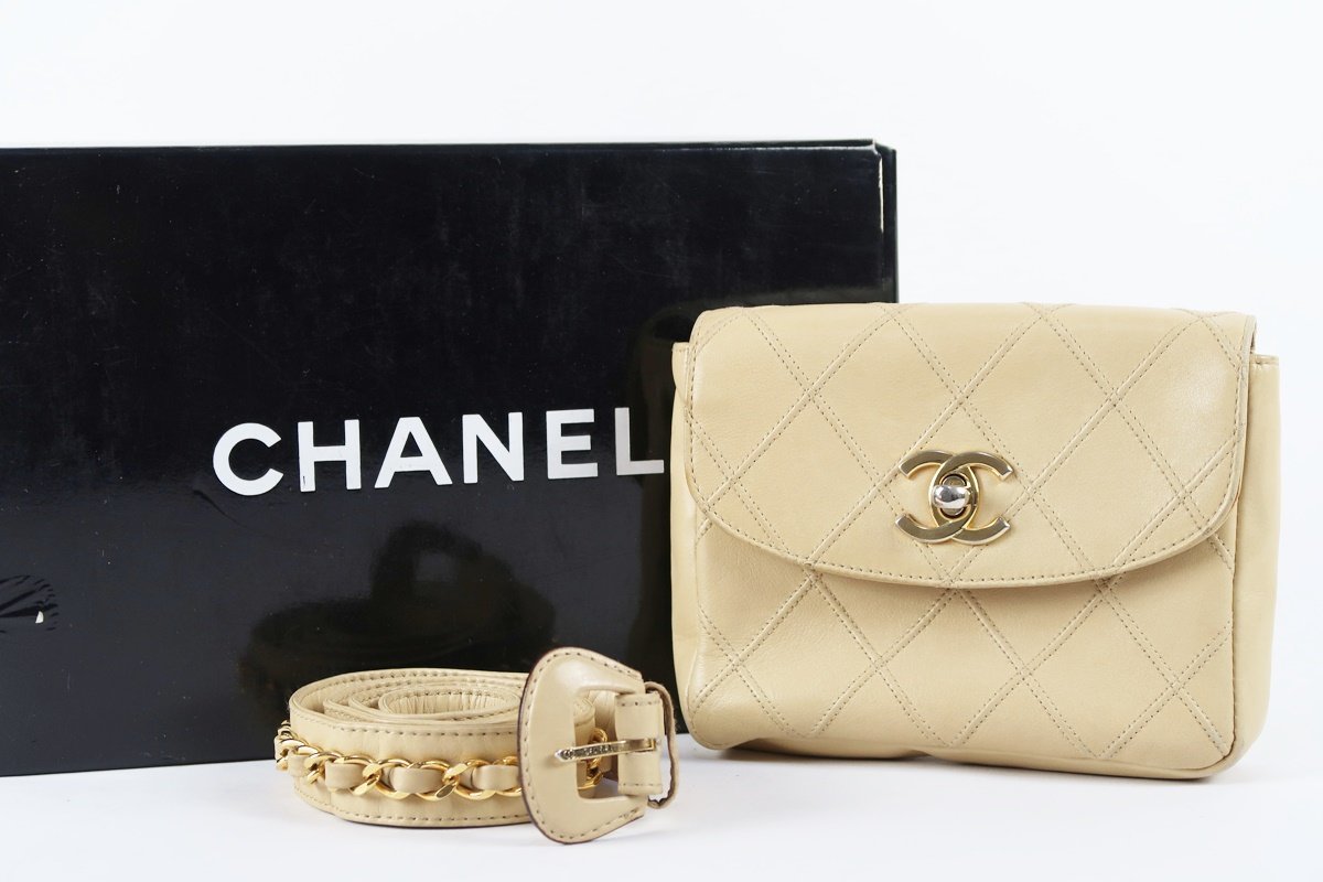 通販 人気】 【美品】CHANEL シャネル 小物入れ【OR71】 バッグ