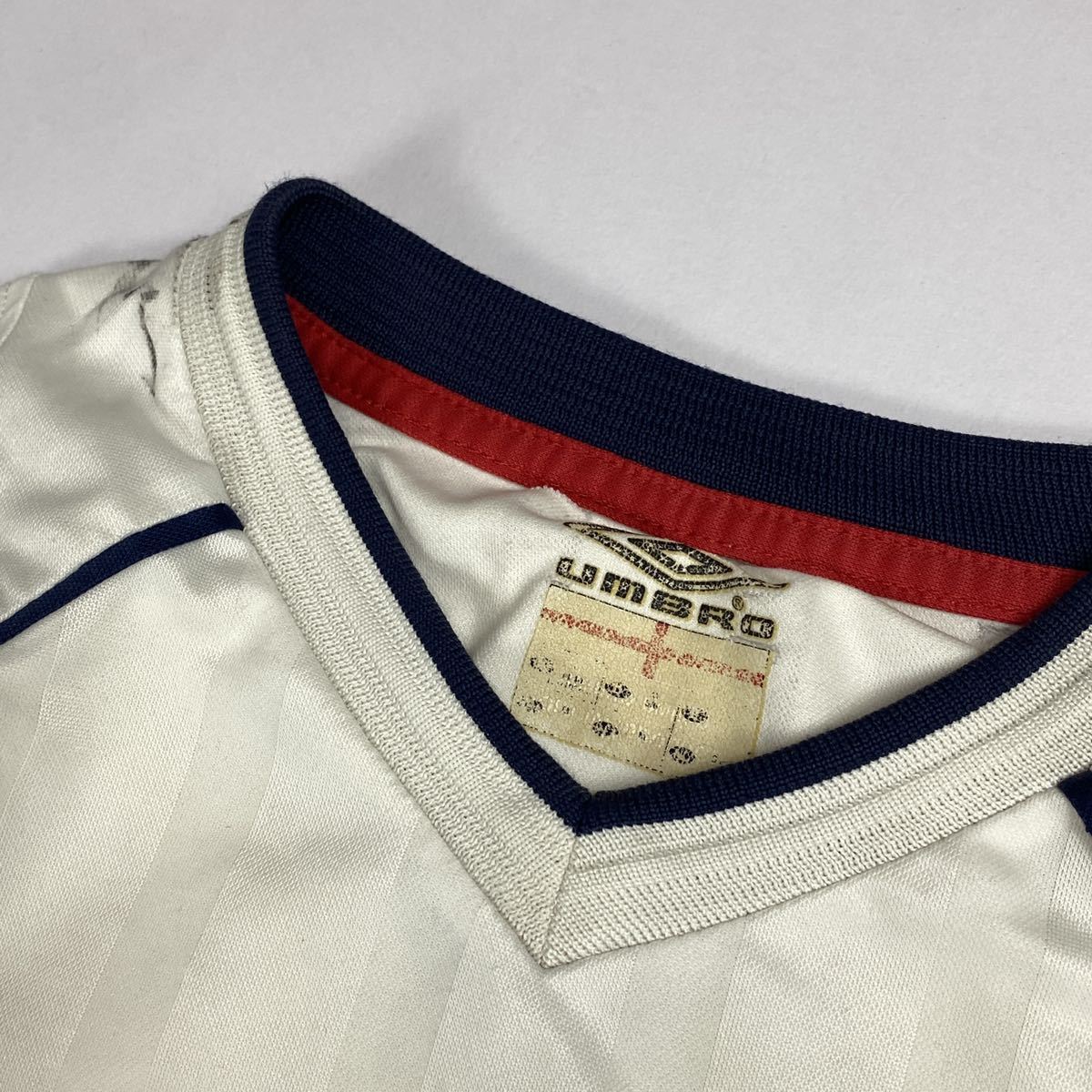 2002年 サッカー イングランド代表 umbro Tシャツ - 通販 - guianegro