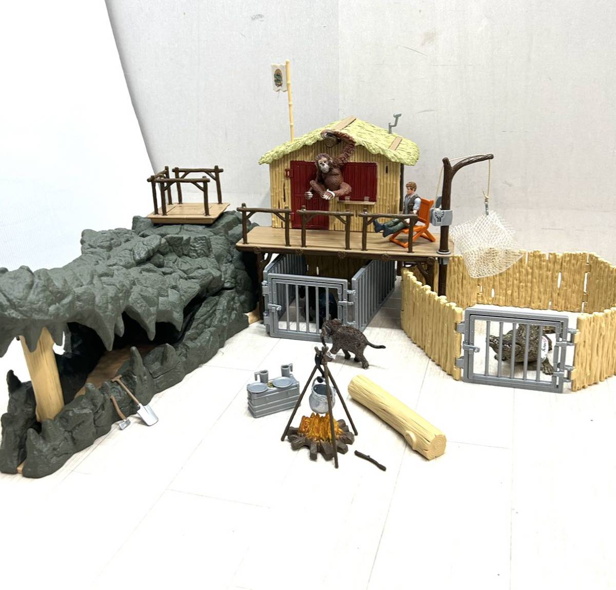 現状品◯シュライヒ 42350 ワイルドライフ CROCOジャングル研究所