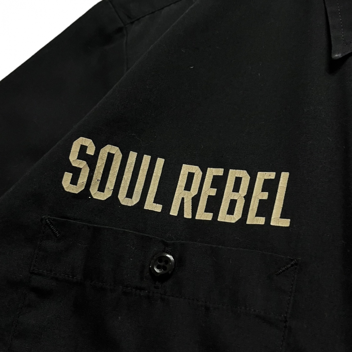 日本製 WACKO MARIA ワコマリア SOUL REBEL GUILTY PARTIES ポリ コットン 半袖 ワーク シャツ チェーン 刺繍 ロゴ プリント M ブラック_画像6