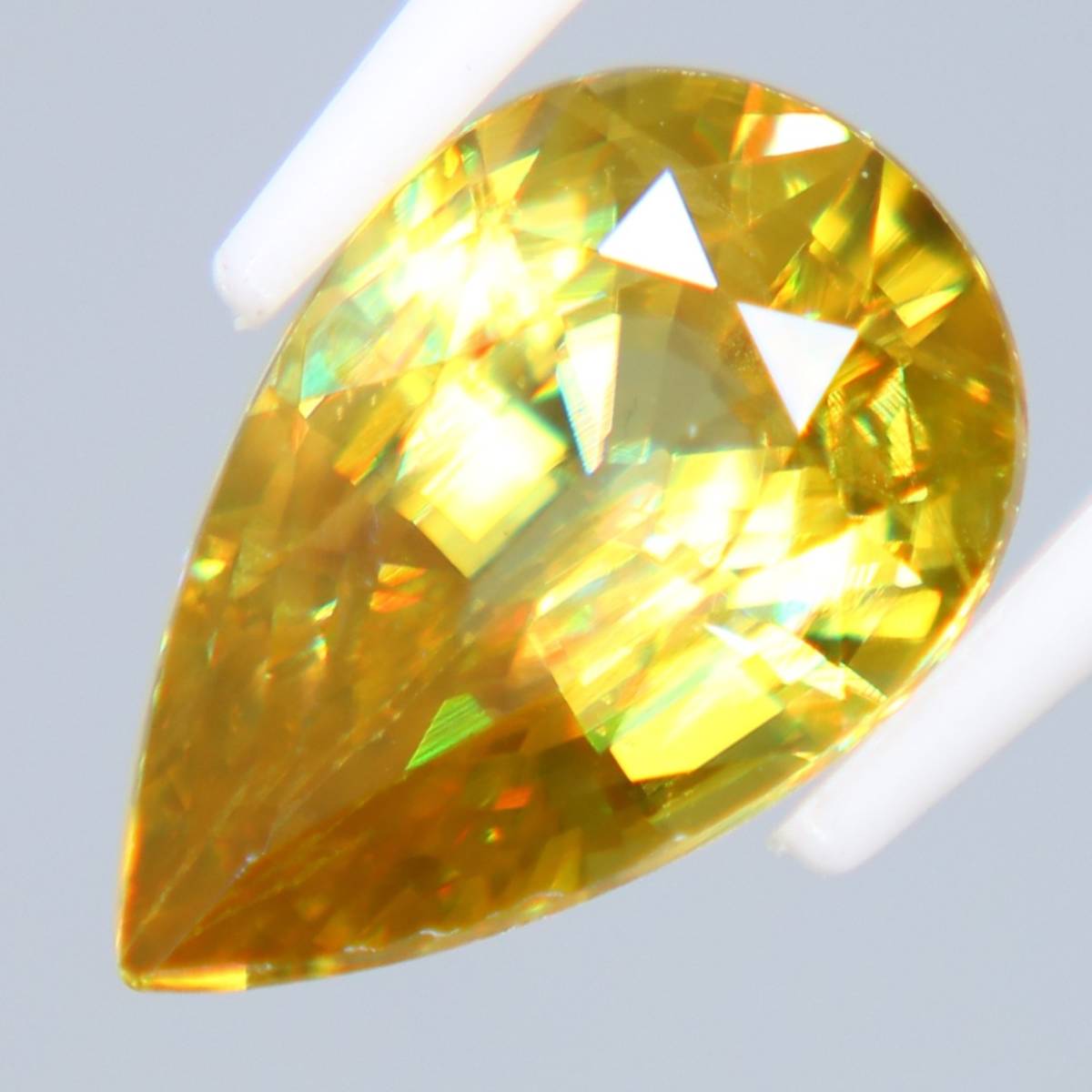 現品限り一斉値下げ！】 天然スフェーン 1.34ct【Z559】 その他