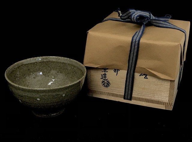 寒川義崇古曽部焼茶碗抹茶椀共箱あり茶道具美品陶芸品【送料無料