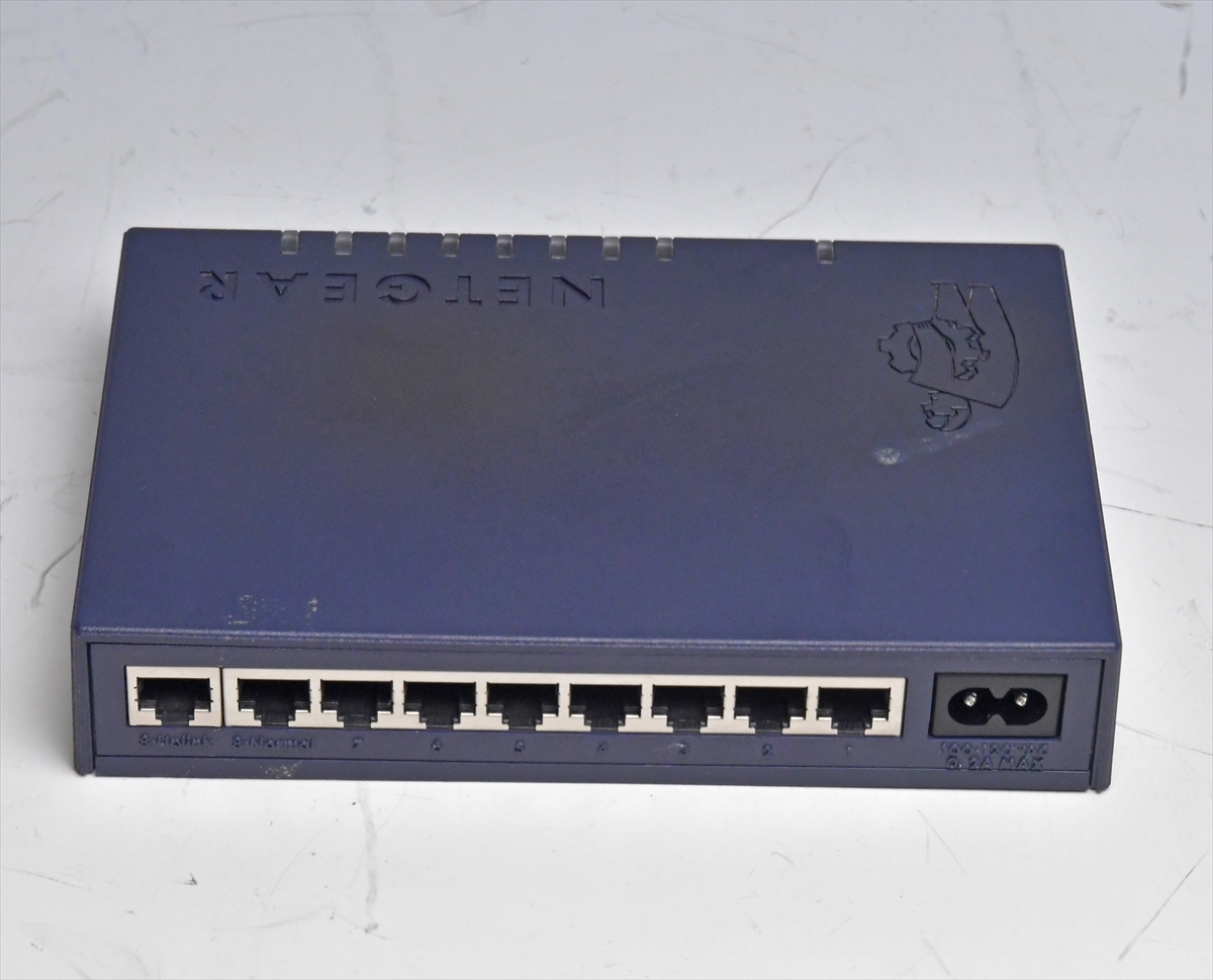 ☆★ネットギア NETGEAR 8ポート FS2108 Fast Ethernet Switch スイッチングハブ/イーサネットスイッチ★☆_画像2