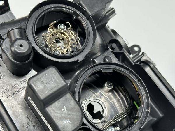 エブリィワゴン DA17W スクラム DG17W NV100クリッパーリオ 純正 左ヘッドライト HID 35320-64P52 LE14C6329 美品(補修済み) 管理19689_画像9