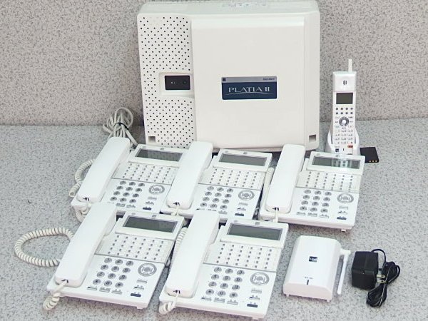 上品】 □β Saxa主装置＋電話機セット PT1000Ⅱ Std主装置+コードレス