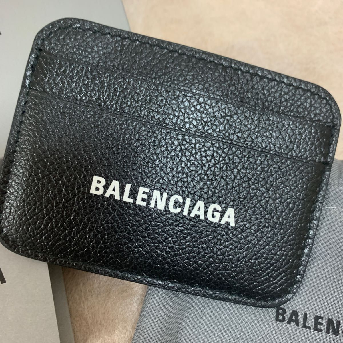 お得に買い物できます BALENCIAGAバレンシアガ名刺入れ小銭入れカード