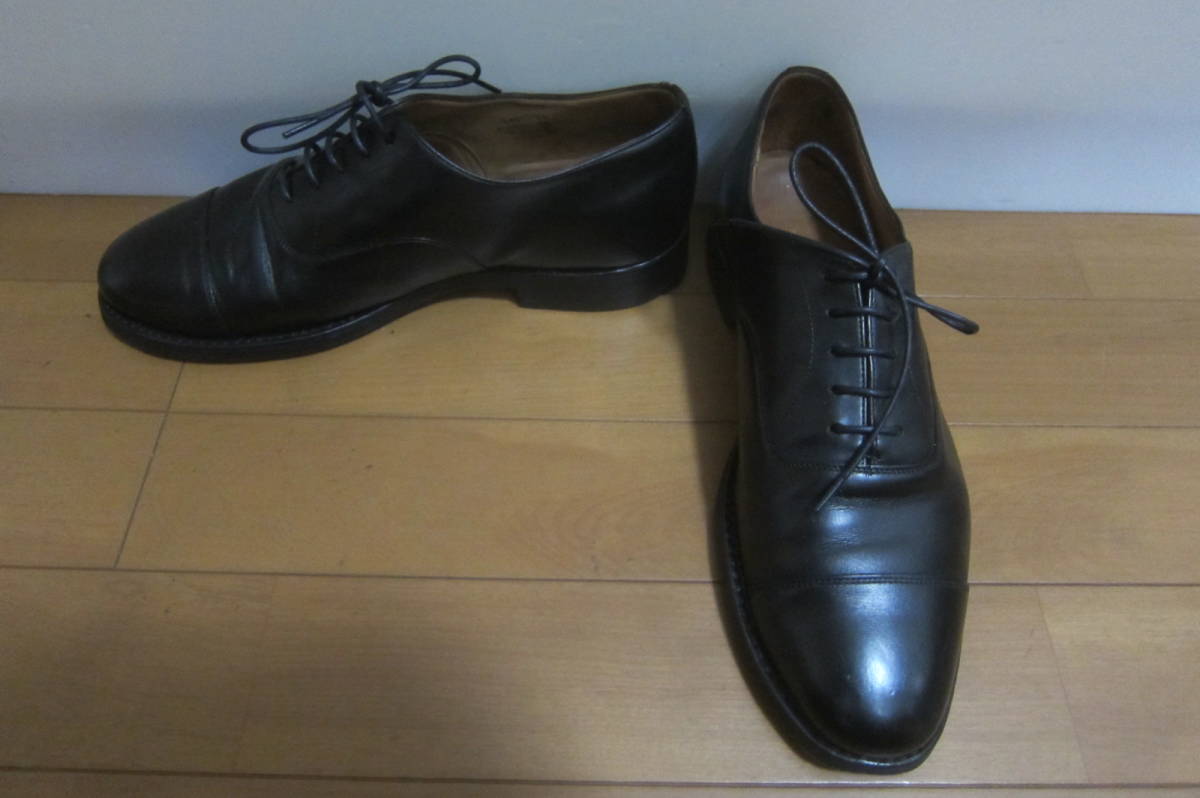 church's チャーチ Custom Grade カスタムグレード 紳士靴 ビジネスシューズ ストレートチップ 黒 サイズ25.5-26㎝位 O2307C