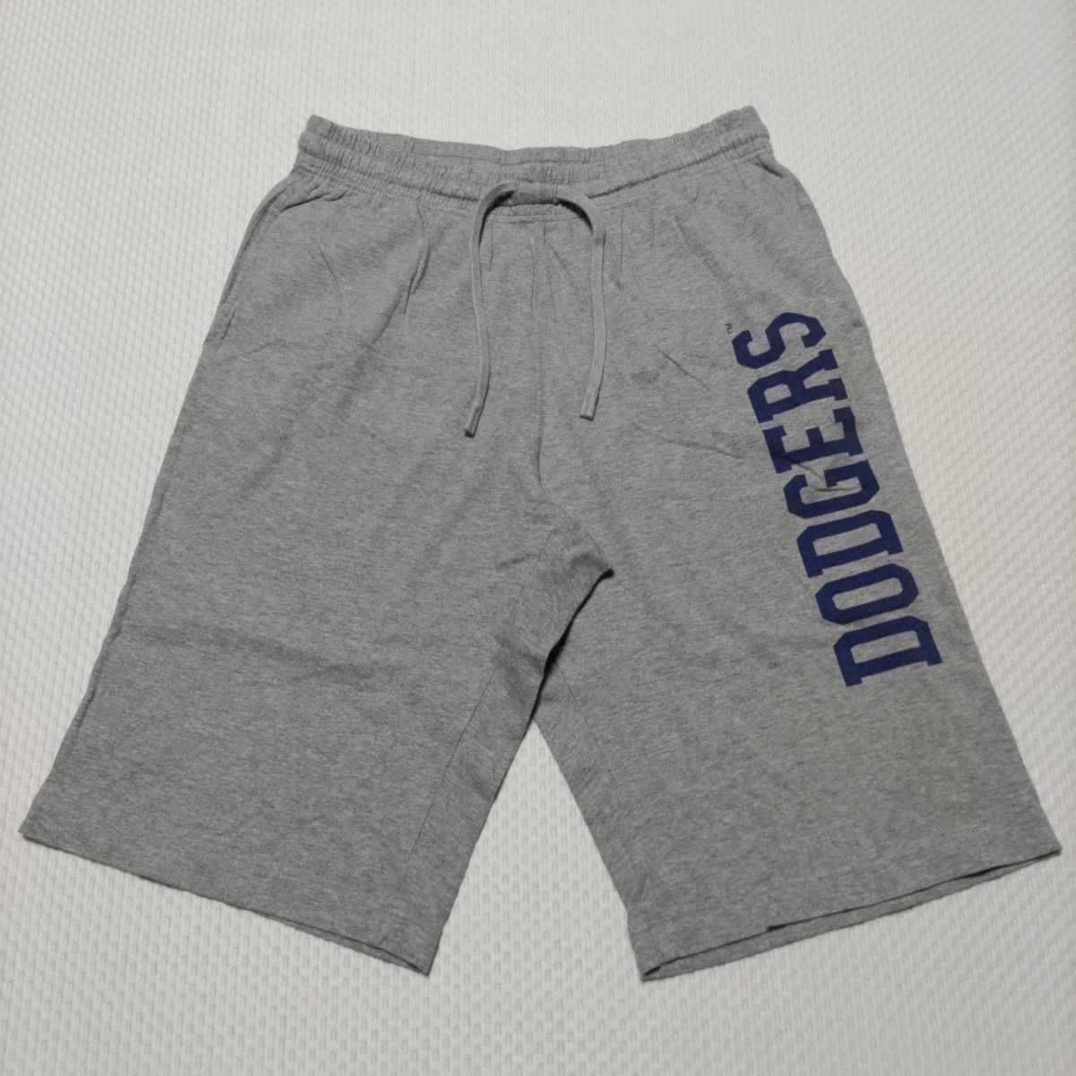 UNIQLO ユニクロ　メンズ ハーフパンツ DODGERS グレー L