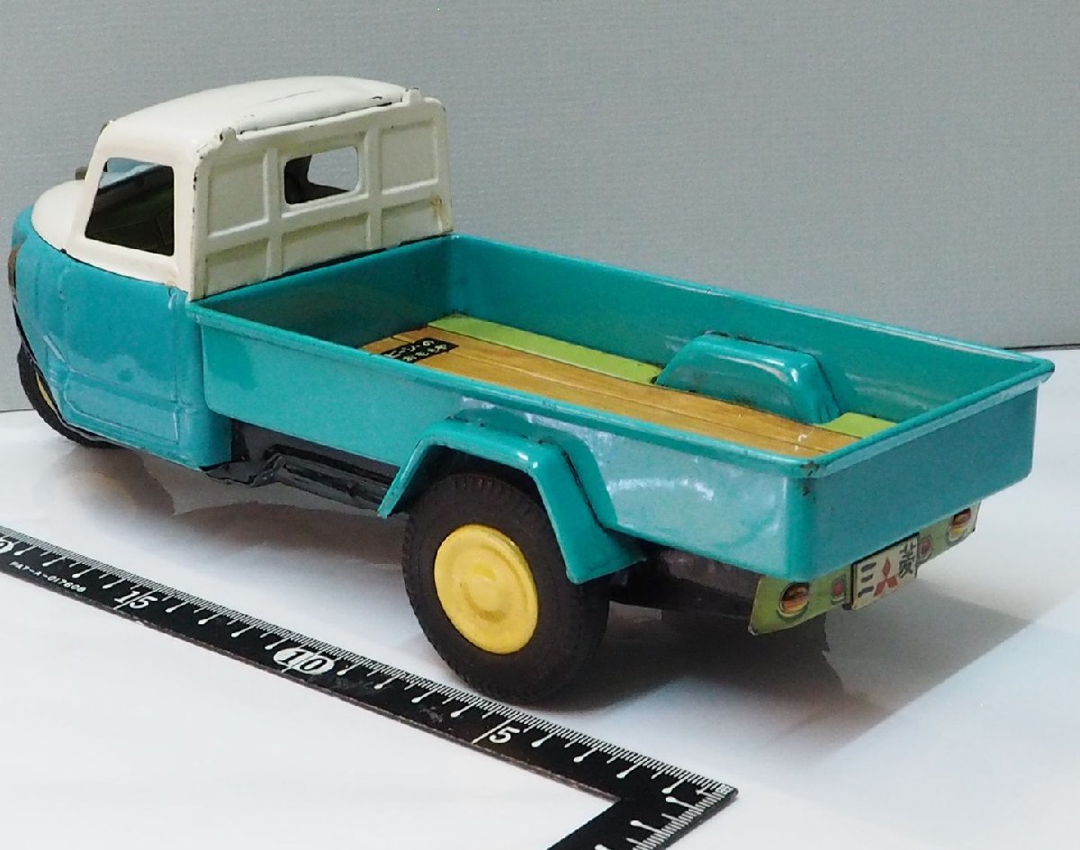 萬代屋 三菱 オート三輪トラック 白/黄緑 MITSUBISHI TRUCK 萬代屋 三菱 オート三輪トラック 白/黄緑 MITSUBISHI TRUCK