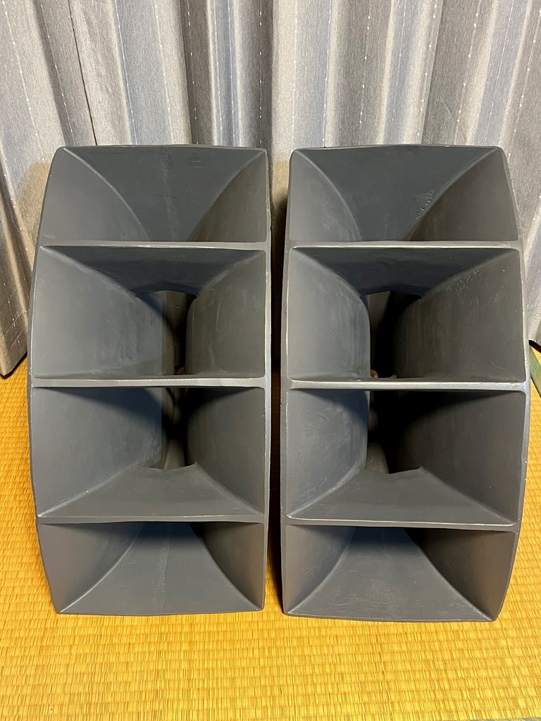 100円スタート!『ALTEC LANSING 311-90 SECTORAL HORN ペア洗浄 100円スタート!『ALTEC LANSING 311-90 SECTORAL HORN ペア洗浄