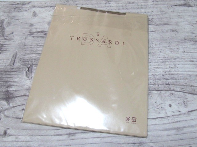 ★☆TRUSSARDI　 トラサルディ　パンティストッキング　綿マチ付　M～Ｌ　ダークベージュ☆★_画像3