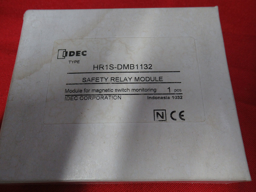 IDEC HR1S-DMB1132 非接触安全スイッチ用安全リレーモジュール 管理5rc0706O5の画像6