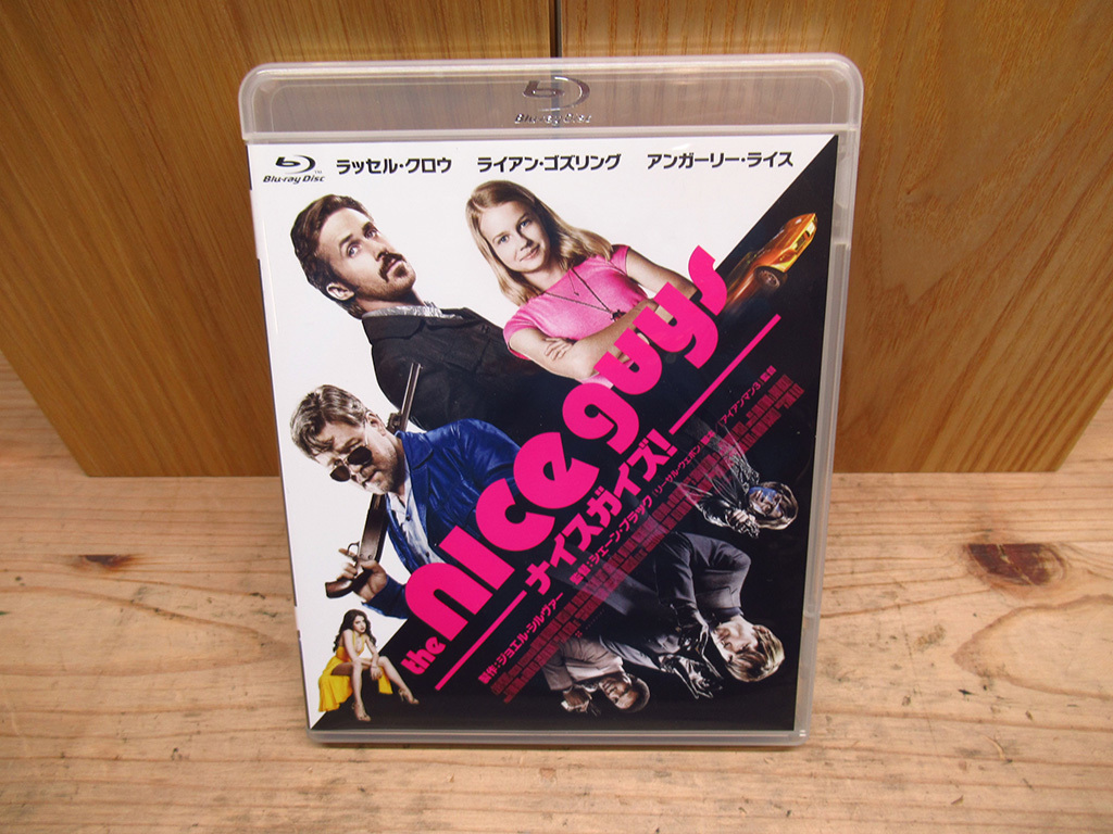 ナイスガイズ! the nice guys Blu-ray Disc ブルーレイ パンフレット付き 映画 管理5MS0713F8_画像2