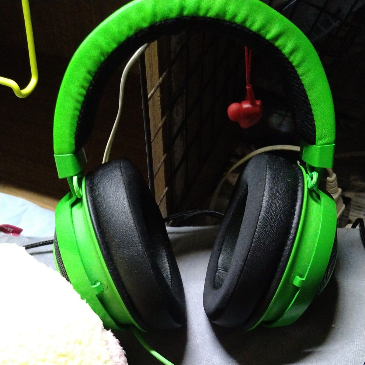 Razer ゲーミング ヘッドセット Kraken Green Razer