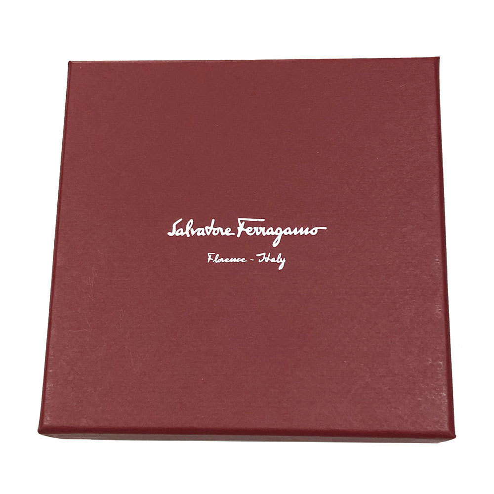 ギフト】 FERRAGAMO レディース 財布 フェラガモ 二つ折り財布 0746643