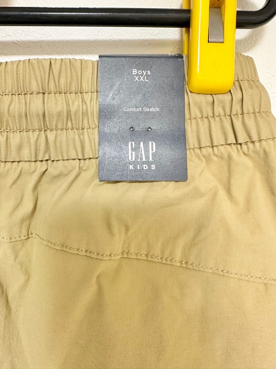 GAP ズボン 160 男の子 キッズ 半ズボン ハーフパンツ ベージュ