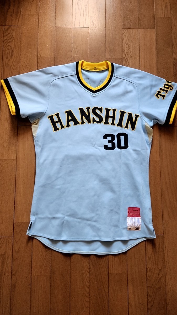 Yahoo!オークション - 阪神タイガース 30 平田勝男選手 1982年実 Yahoo!オークション - 阪神タイガース 30 平田勝男選手 1982年実