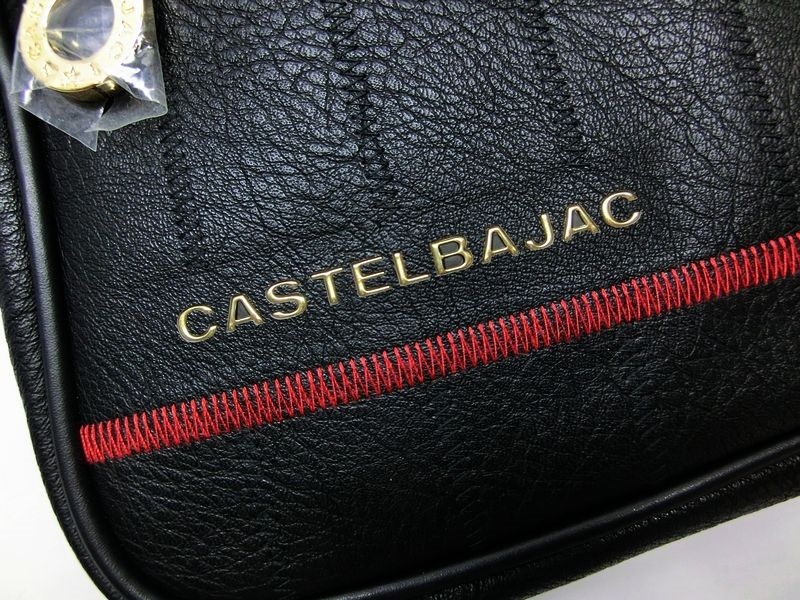 H219全新▼Castelbajac水平單肩包CASTELBAJAC焊錫黑色正常價格約14,000 原文:H219新品▼ カステルバジャック　横型 ショルダーバッグ　CASTELBAJAC　ソルダ　黒　定価約1.4万